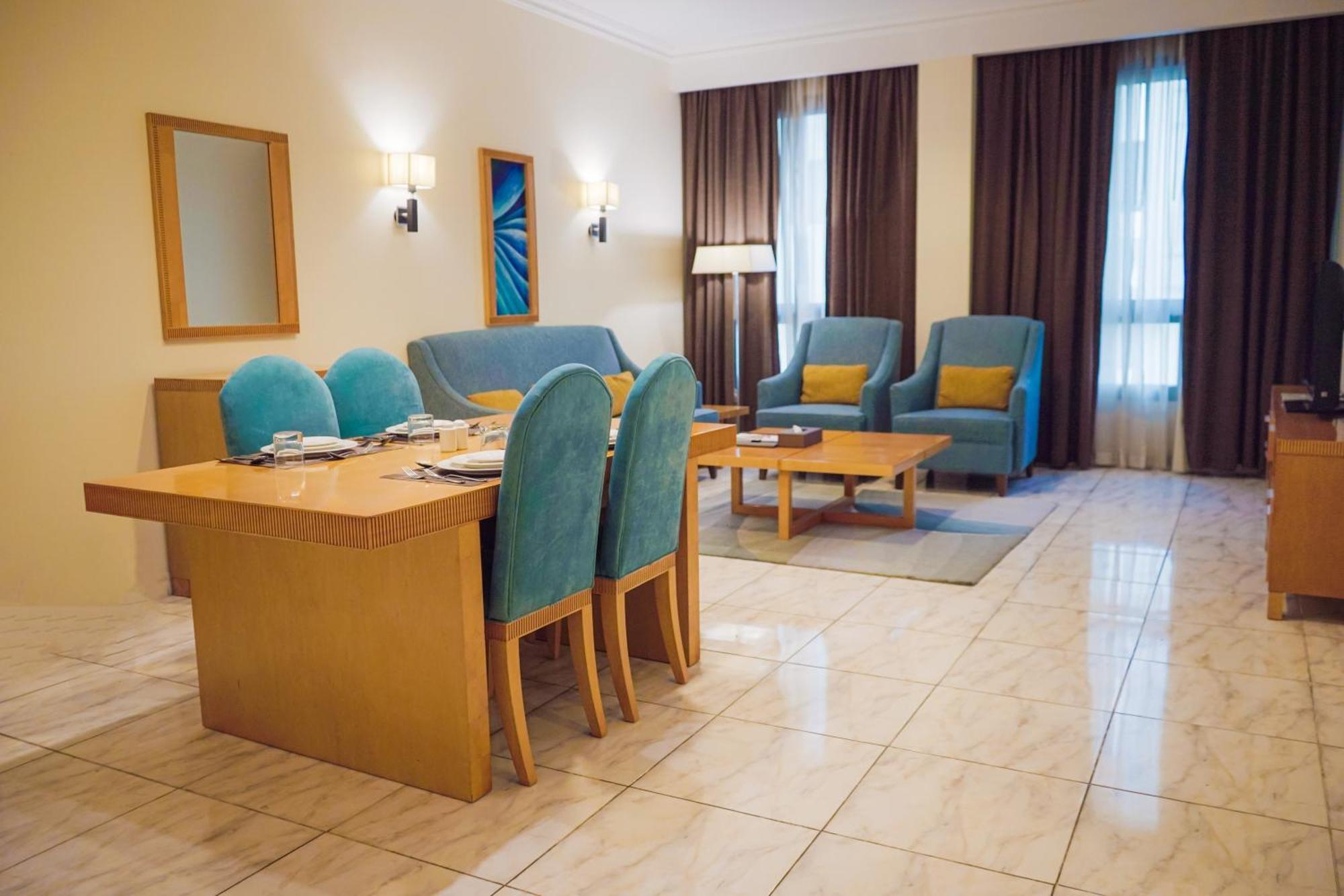 City Seasons Hotel & Suites Muscat Cameră foto